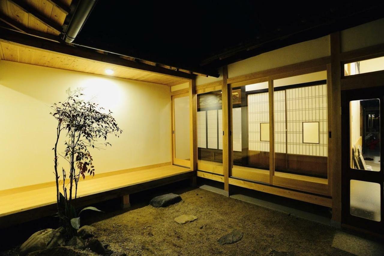 北房まちの駅 ゲストハウス Maniwa Exterior photo